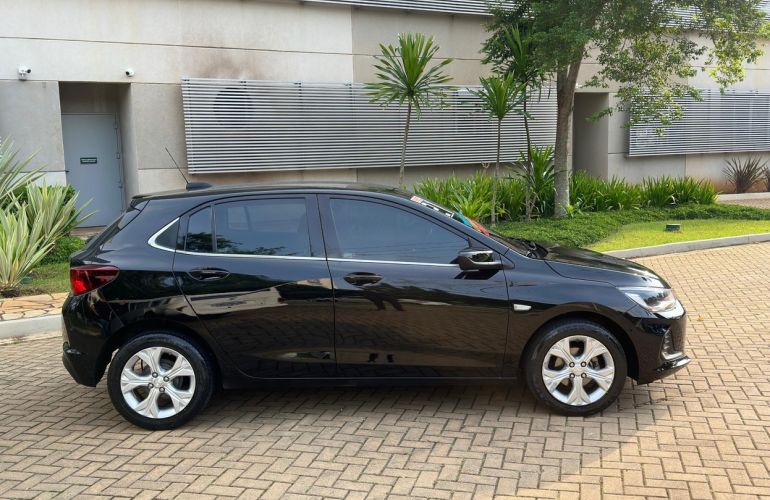Chevrolet Onix 1.0 Turbo Premier - Foto #6