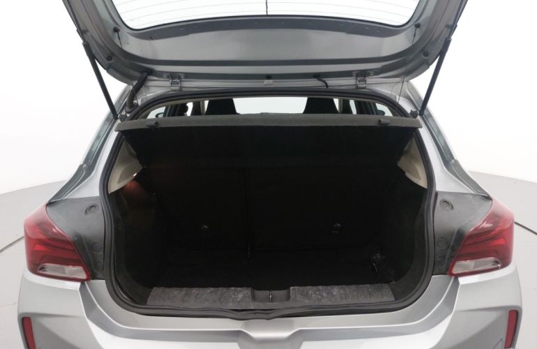 Chevrolet Onix 1.0 Flex LT Manual - Foto #4