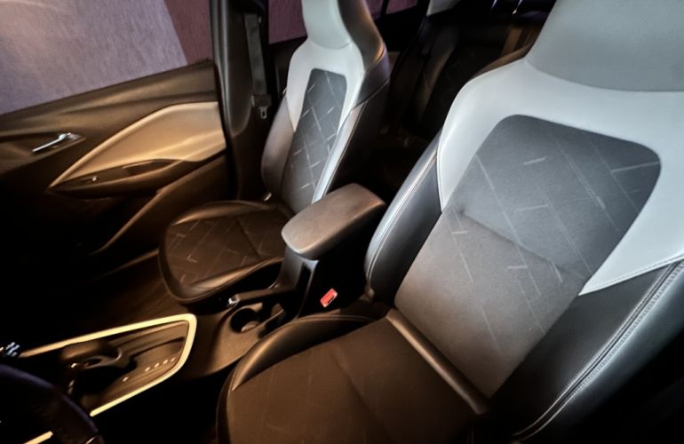 Chevrolet Onix Plus 1.0 Turbo Premier (Aut) - Foto #7