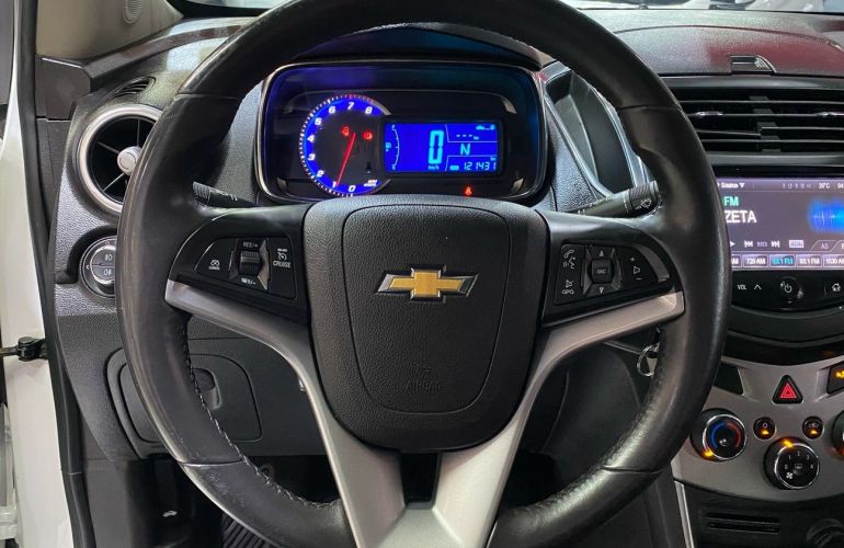 Chevrolet Tracker 1.8 MPFi LTZ 4x2 16v - Foto #6