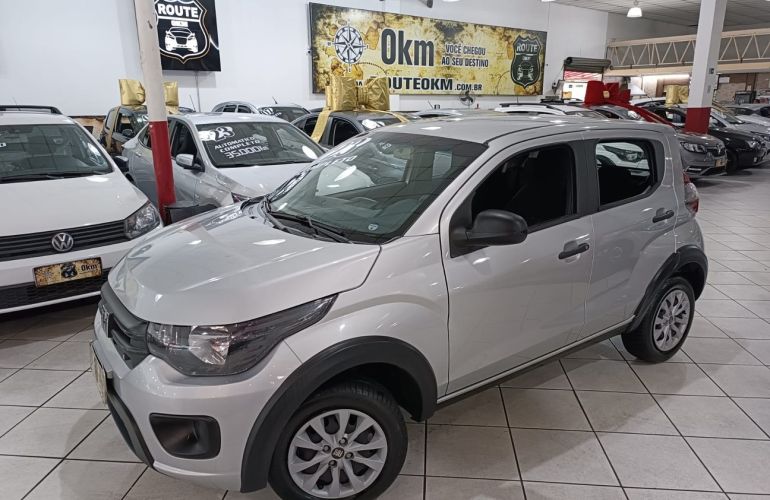 Fiat Mobi 1.0 8V Evo Like - Foto #3