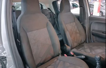 Fiat Mobi 1.0 8V Evo Like - Foto #9