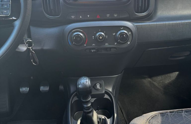 Fiat Mobi 1.0 Evo Trekking - Foto #9