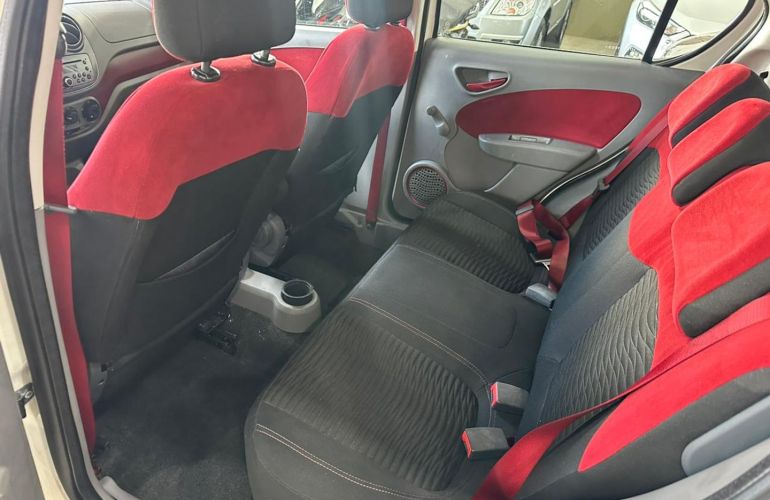 Fiat Palio 1.6 MPi Sporting 16V Flex 4p Manual - Foto #10