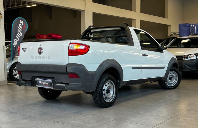 Fiat Strada 1.4 MPi Working CS 8v - Foto #9