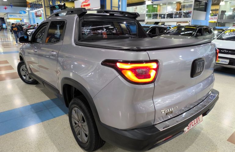 Fiat Toro 1.8 16V Evo Freedom - Foto #6