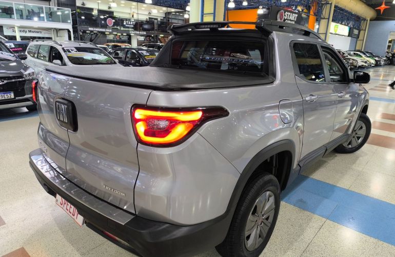 Fiat Toro 1.8 16V Evo Freedom - Foto #8