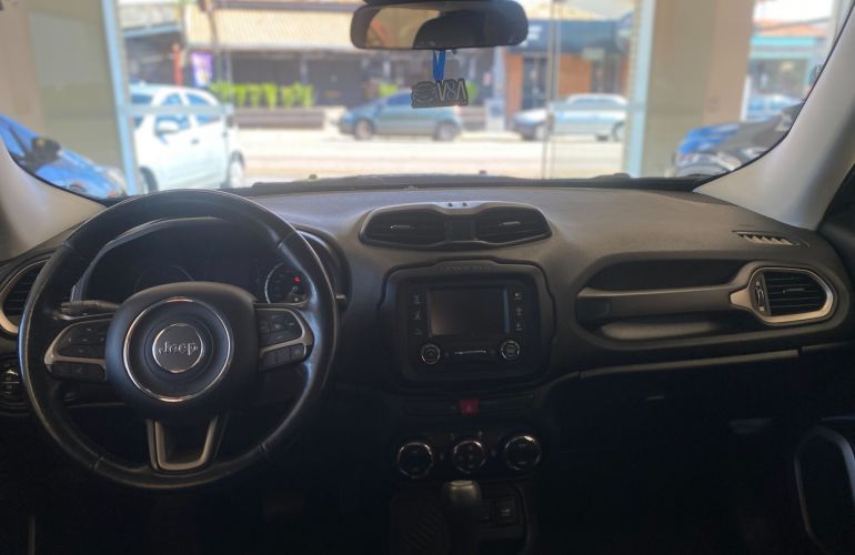 Jeep Renegade 1.8 16V Longitude - Foto #5