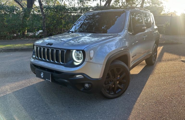 Jeep Renegade 2.0 16V Turbo Diesel Longitude 4p 4x4 Automático - Foto #2