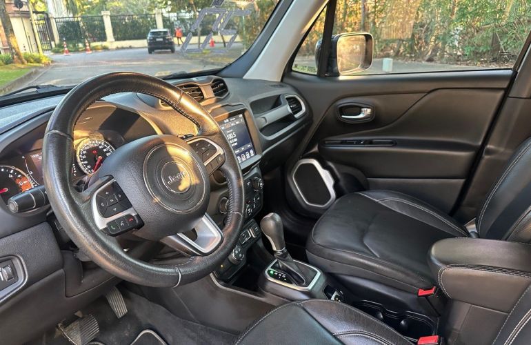 Jeep Renegade 2.0 16V Turbo Diesel Longitude 4p 4x4 Automático - Foto #10
