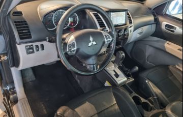 Mitsubishi Pajero Dakar 3.5 Hpe 4x4 V6 24v - Foto #4