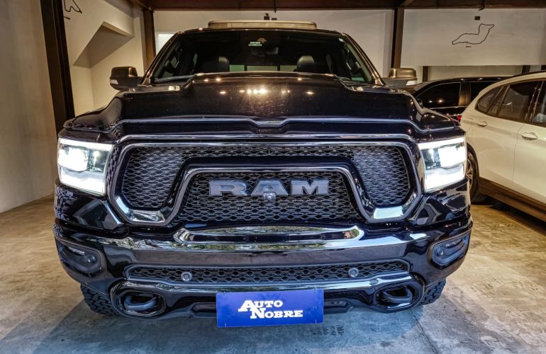 RAM 1500 5.7 V8 Rebel CD 4x4 - Foto #2