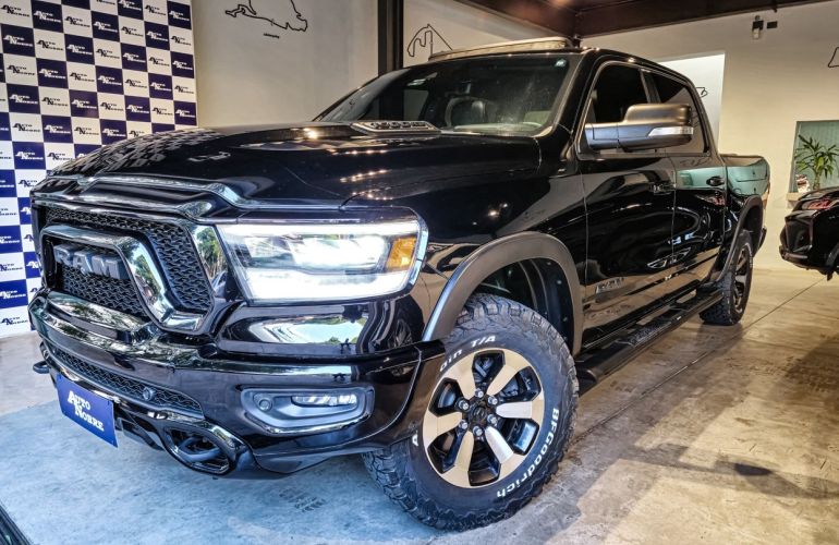 RAM 1500 5.7 V8 Rebel CD 4x4 - Foto #3