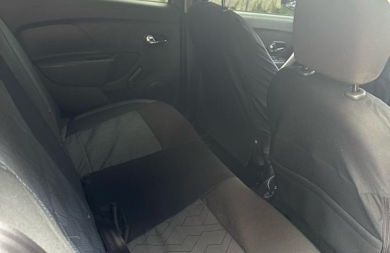 Renault Sandero Expression 1.0 16V (Flex) - Foto #3
