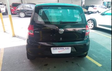 Volkswagen Fox Plus 1.6 8V (Flex) - Foto #2