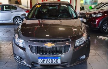Chevrolet Cruze 1.8 LT 16V Sedan - Foto #2
