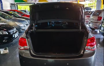 Chevrolet Cruze 1.8 LT 16V Sedan - Foto #8