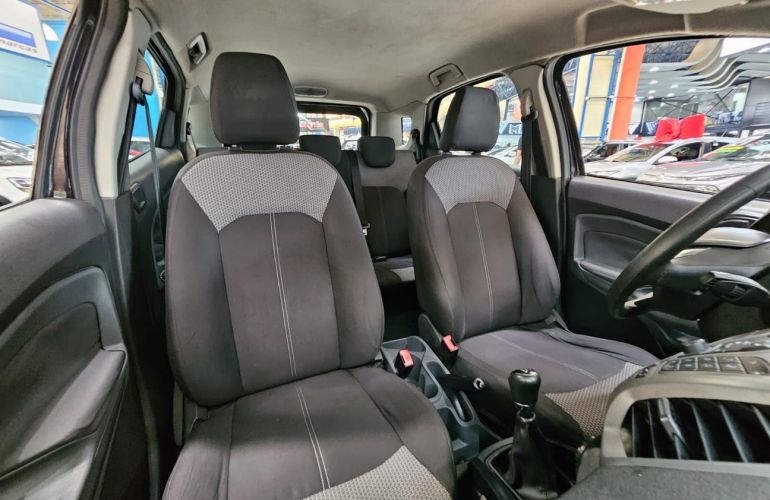 Ford Ecosport 1.6 SE 16v - Foto #10