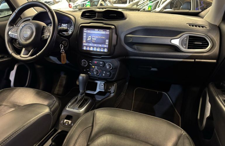 Jeep Renegade 1.8 16V Longitude - Foto #9