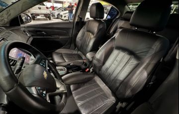 Chevrolet Cruze 1.8 LT 16V Sedan - Foto #7