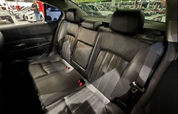 Chevrolet Cruze 1.8 LT 16V Sedan - Foto #8