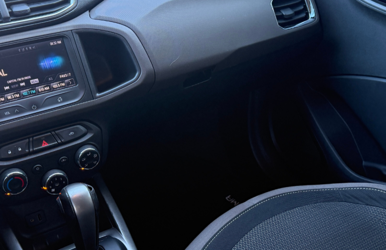 Chevrolet Prisma 1.4 LT SPE/4 (Aut) - Foto #7
