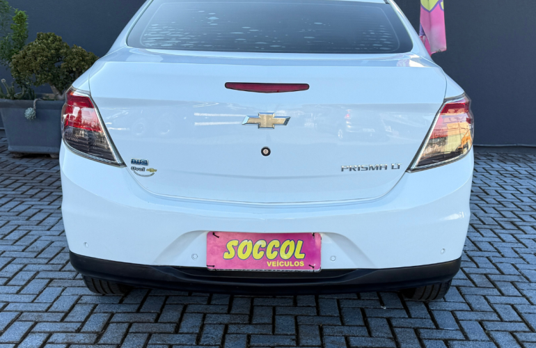 Chevrolet Prisma 1.4 LT SPE/4 (Aut) - Foto #9