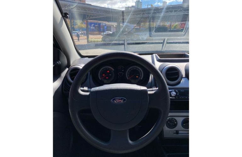 Ford Fiesta Sedan 1.6 (Flex) - Foto #10