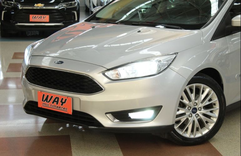 Ford Focus 2.0 SE Sedan 16v - Foto #6