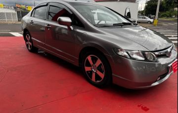 Honda Civic 1.8 LXS 16v - Foto #2