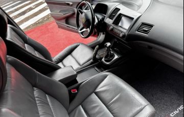 Honda Civic 1.8 LXS 16v - Foto #5