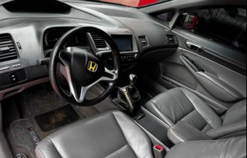 Honda Civic 1.8 LXS 16v - Foto #6