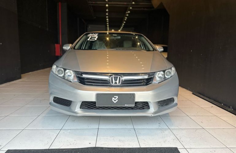 Honda Civic 1.8 Lxl 16V Flex 4p Automático - Foto #2