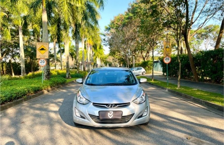 Hyundai Elantra 2.0 GLS 16V Flex 4p Automático - Foto #2