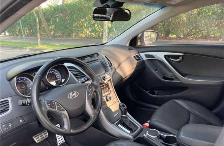 Hyundai Elantra 2.0 GLS 16V Flex 4p Automático - Foto #8