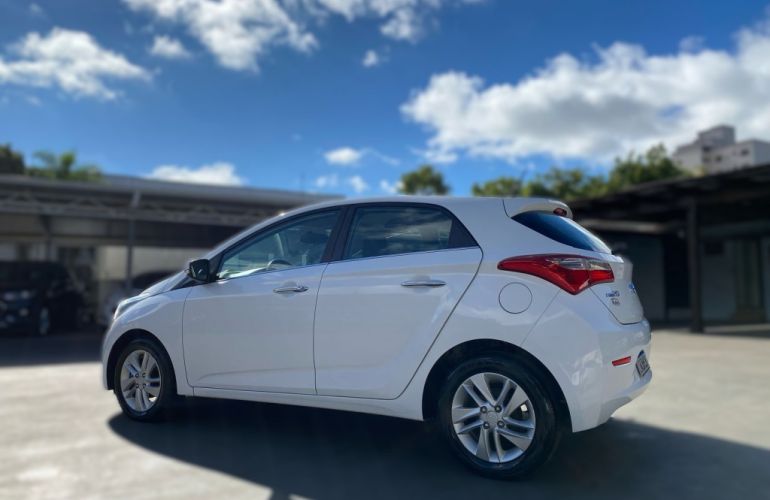 Hyundai HB20 1.6 Premium (Aut) - Foto #2