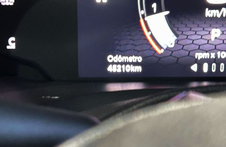 Jeep Renegade 1.3 T270 Turbo S 4x4 - Foto #8