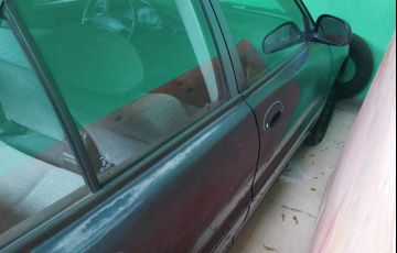 Mitsubishi Lancer LS 1.8 i - Foto #5