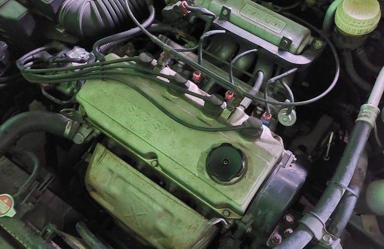 Mitsubishi Lancer LS 1.8 i - Foto #6