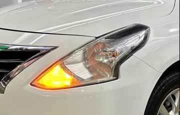 Nissan Versa 1.6 SV 16v - Foto #5