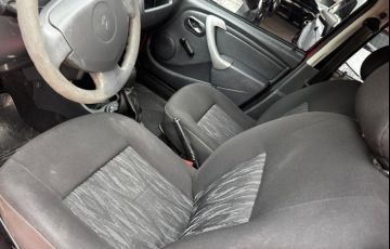 Renault Sandero 1.0 Expression 16v - Foto #7