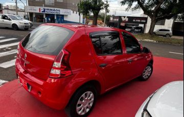 Renault Sandero 1.0 Expression 16v - Foto #10