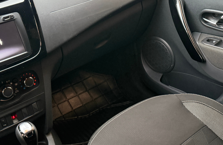 Renault Sandero 1.6 Zen CVT - Foto #6