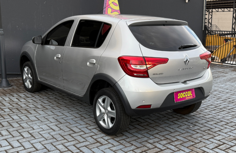 Renault Sandero 1.6 Zen CVT - Foto #9