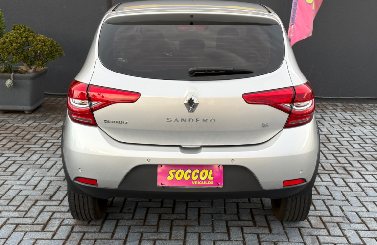 Renault Sandero 1.6 Zen CVT - Foto #10