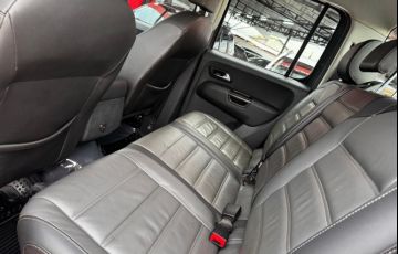 Volkswagen Amarok 3.0 V6 TDi Highline Extreme CD 4motion - Foto #10