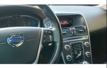 Volvo Xc60 2.0 T5 Momentum Gasolina 4p Automático - Foto #10