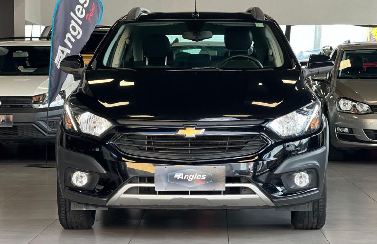 Chevrolet Onix 1.4 MPFi Activ 8v - Foto #2