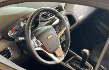 Chevrolet Onix 1.4 MPFi Activ 8v - Foto #8