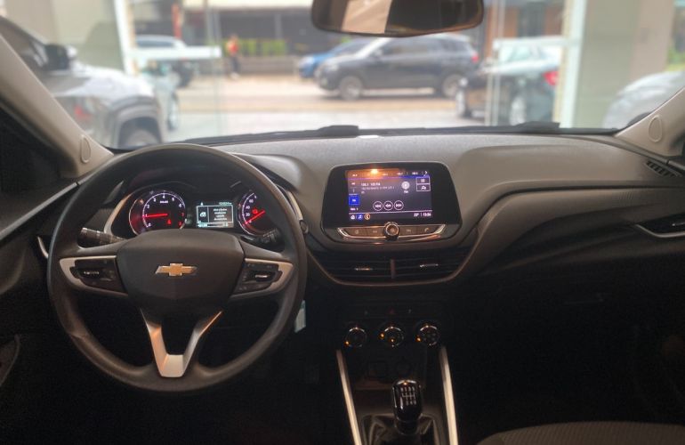 Chevrolet Onix 1.0 LT - Foto #5